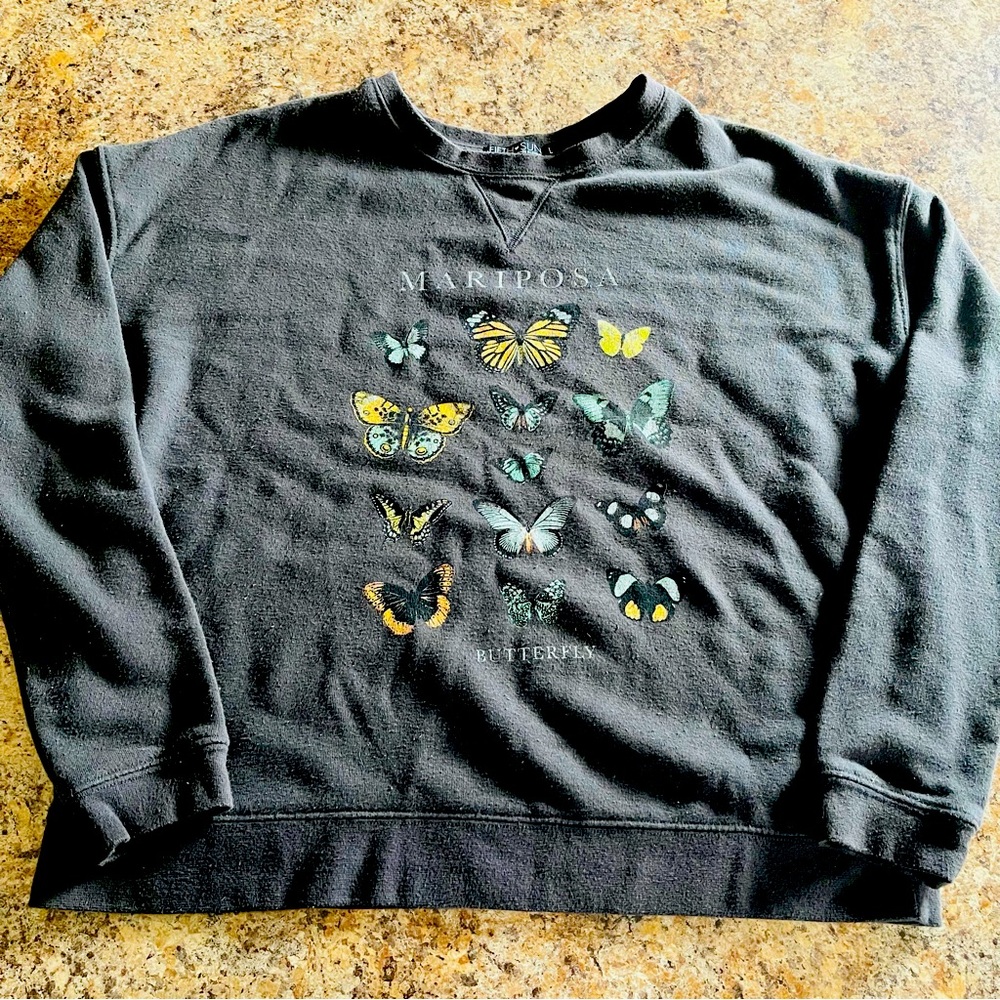 Fifth Sun Black Mariposa Butterfly Pullover Crew Neck Sweater, Size L